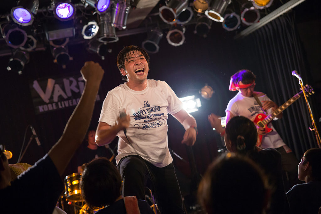 2015/07/30 クマガイタツロウと水着でジャグジーズ 神戸VARIT